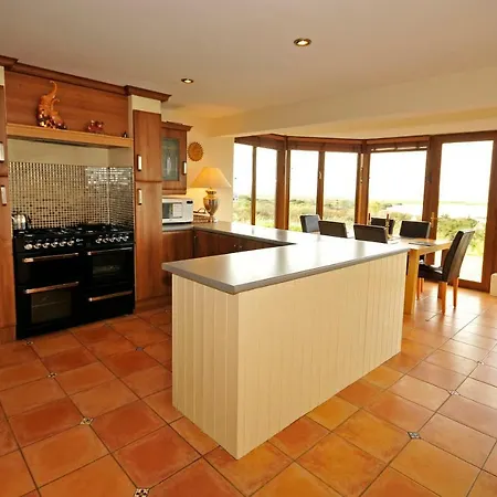 House With Sea Views Close To With Wifi And Large Kitchen And Dining * Ardnagreevagh
