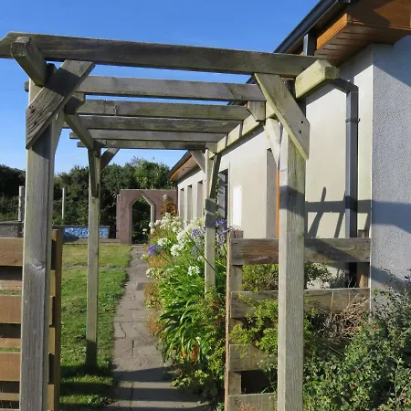 House With Sea Views Close To With Wifi And Large Kitchen And Dining Hébergement de vacances Ardnagreevagh