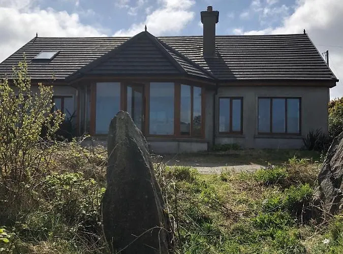 House With Sea Views Close To With Wifi And Large Kitchen And Dining Ardnagreevagh
