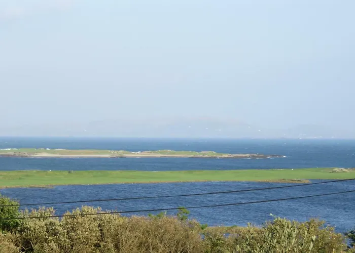 House With Sea Views Close To With Wifi And Large Kitchen And Dining Ardnagreevagh